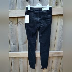 🏵️ 7 for All Mankind High Waist Super Skinny Black Velvet Pants NWT 🏵️